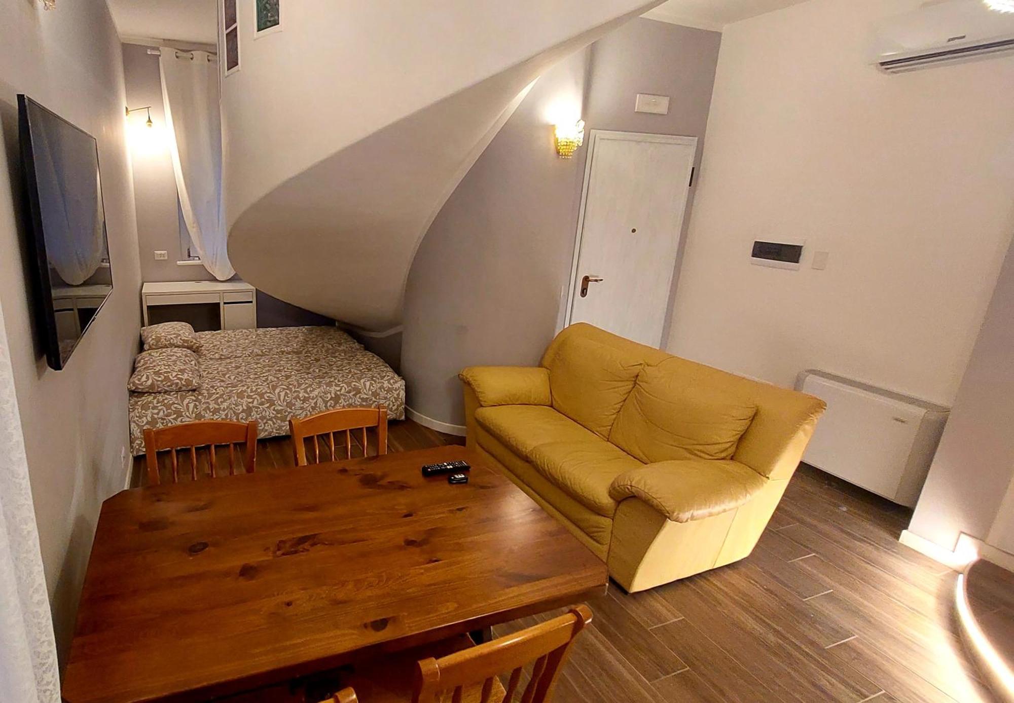 Casa Magnolia Apartment Pomezia Room photo
