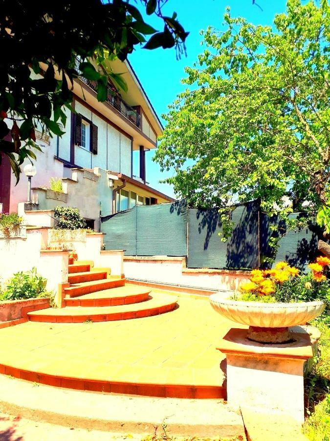 Casa Magnolia Apartment Pomezia Exterior photo